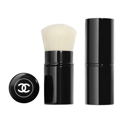 Chanel retractable blush brush